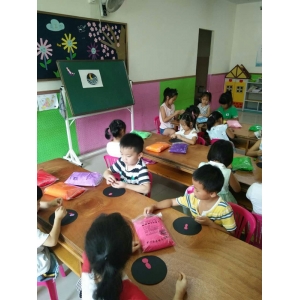 杭德工会关爱“小候鸟”